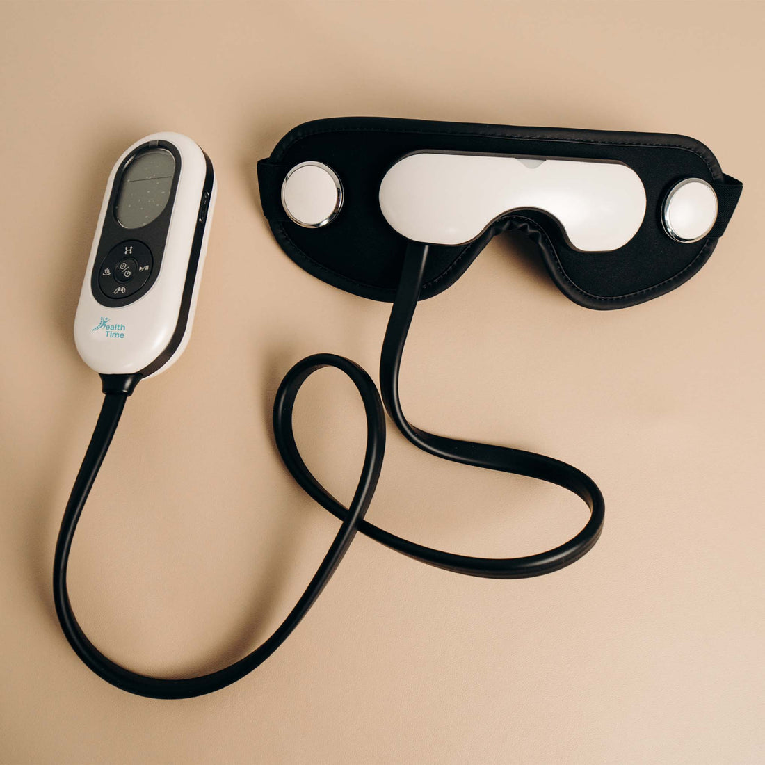 Крупний план масажної маски EyeCare Pro — деталі конструкції